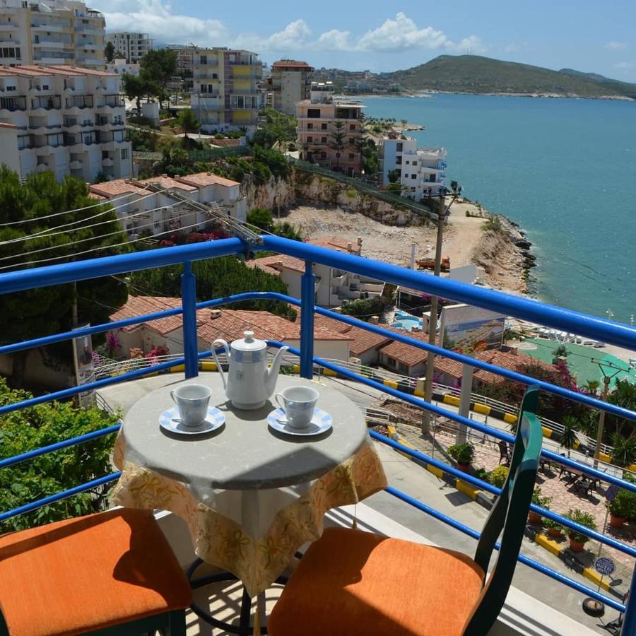 Noah Apartaments Sarande Bagian luar foto