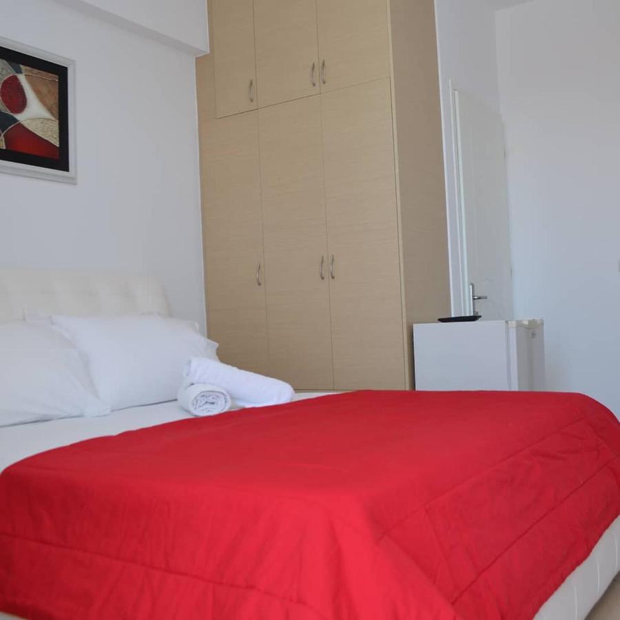 Noah Apartaments Sarande Bagian luar foto