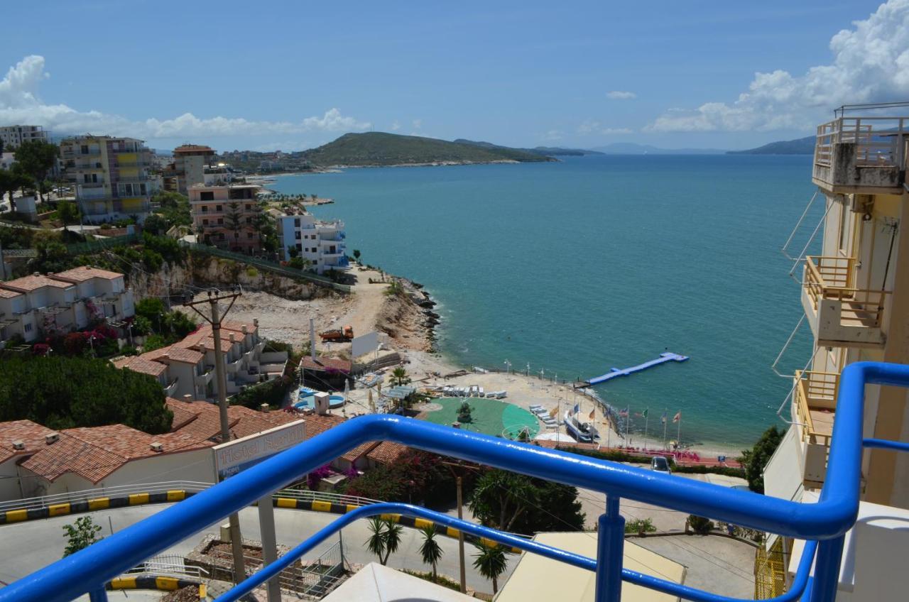 Noah Apartaments Sarande Bagian luar foto