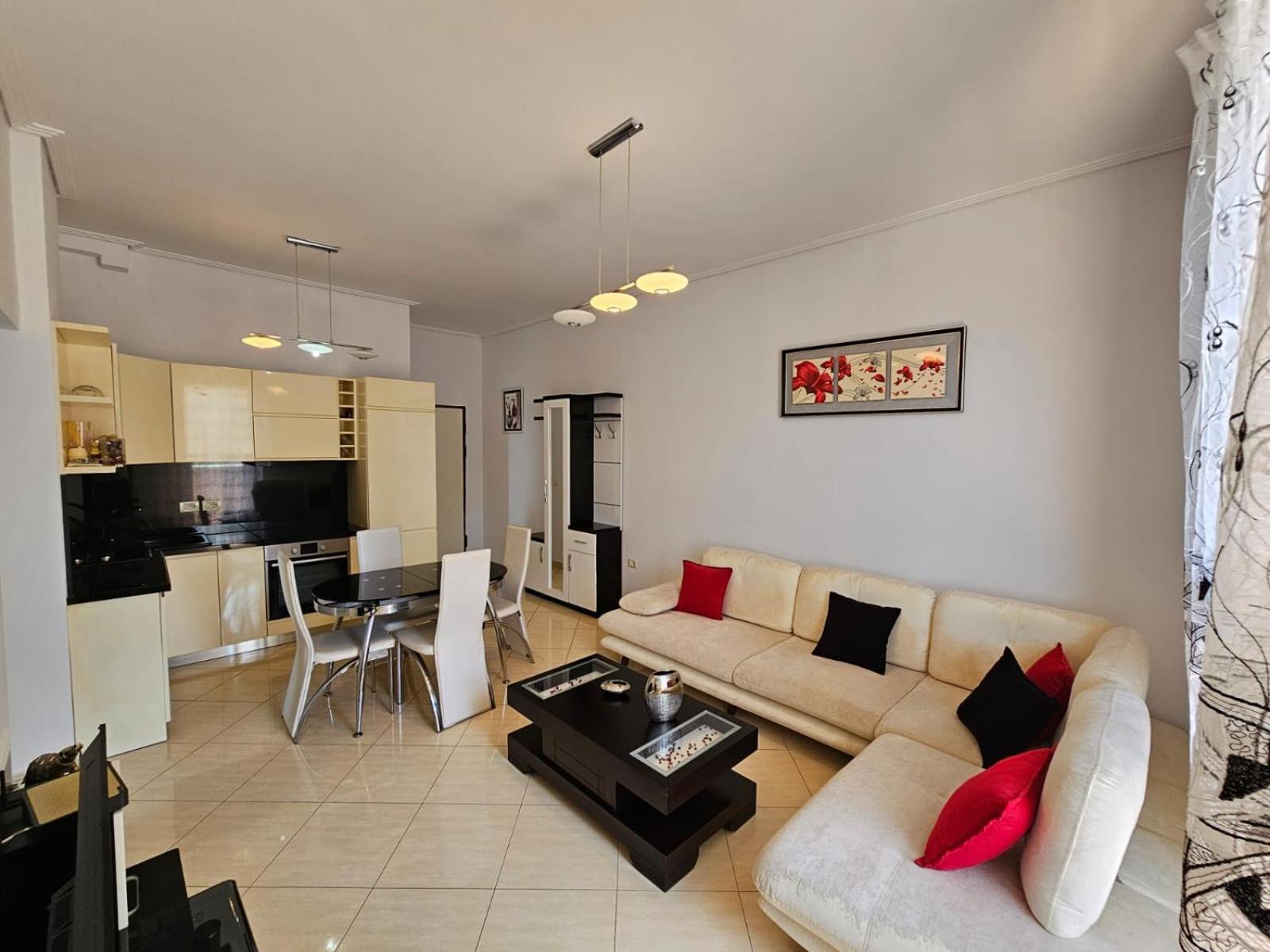 Noah Apartaments Sarande Bagian luar foto