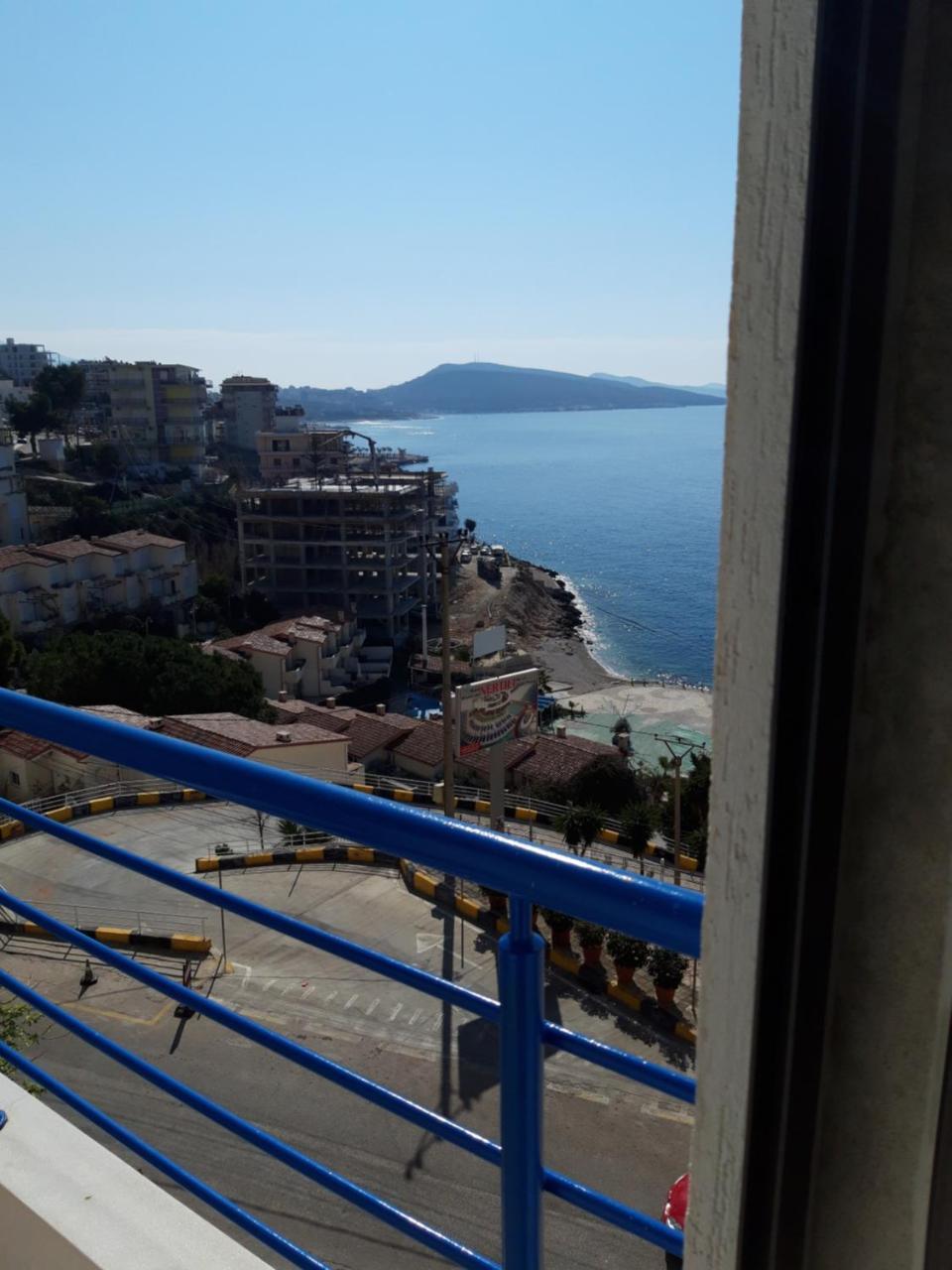 Noah Apartaments Sarande Bagian luar foto