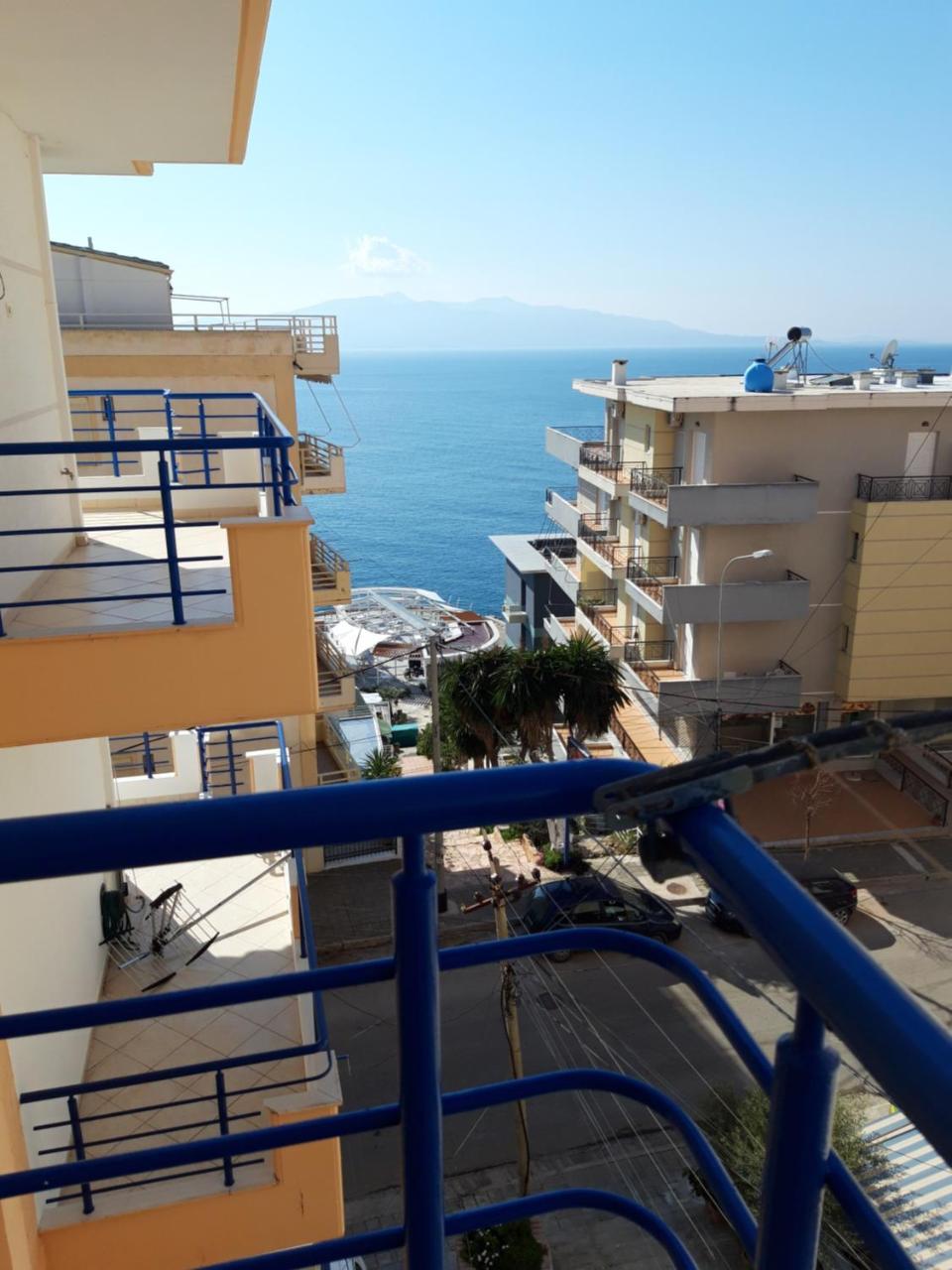 Noah Apartaments Sarande Bagian luar foto